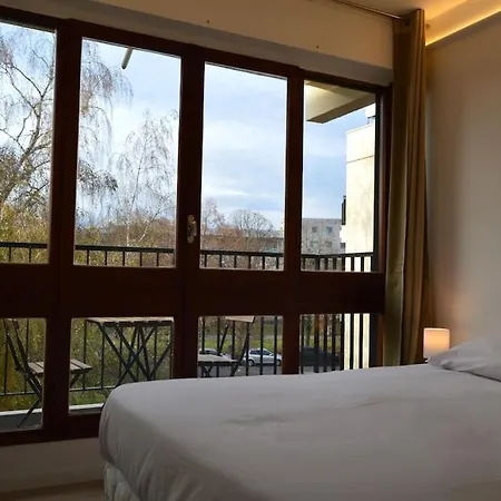 Bel Proche Du Chateau De Versailles Apartment Le Chesnay (Yvelines)